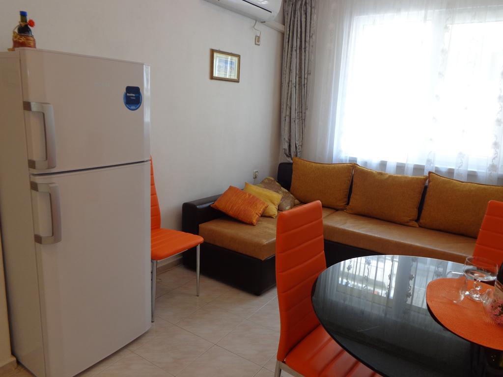 Zoya Apartment Burgas Exterior foto